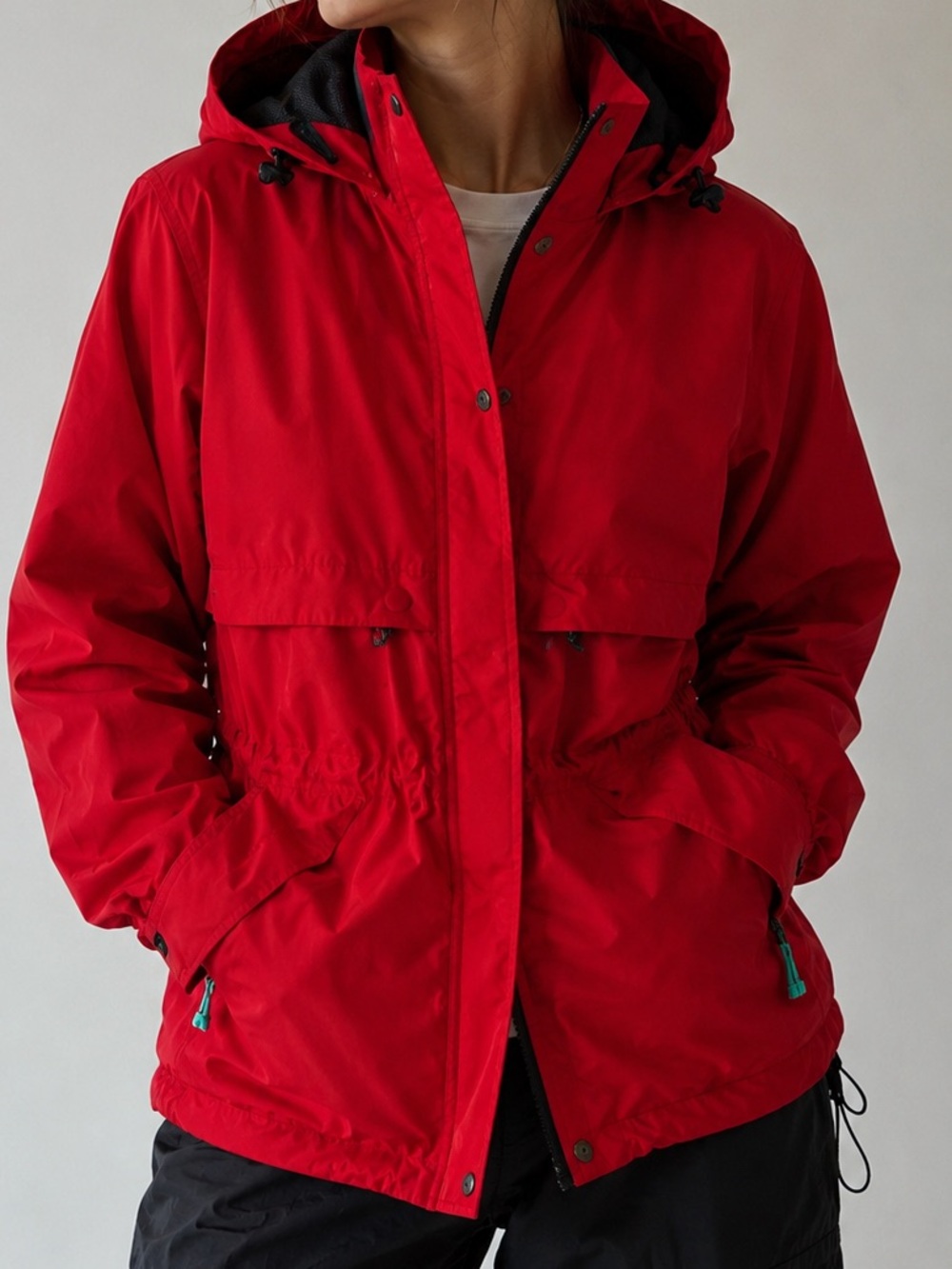 Women’s Vintage 90s Eddie Bauer GORE-TEX Waterproof Technical Shell